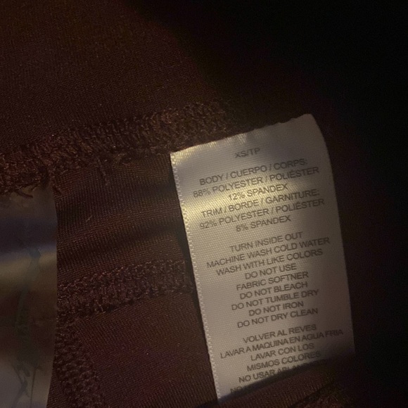 Maroon legging - Picture 2 of 5